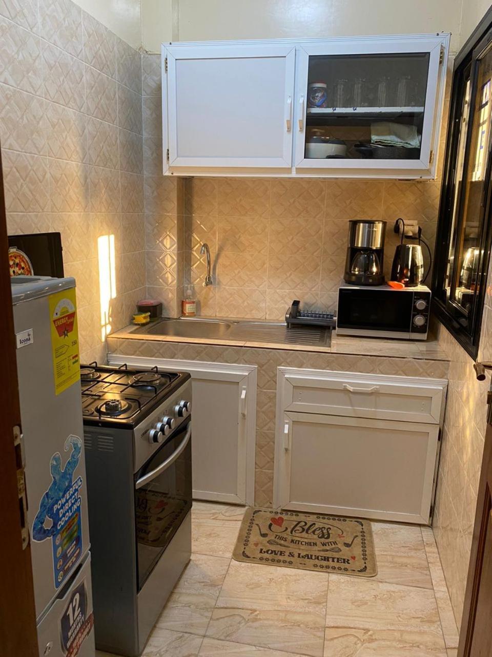 Residence Adja Binta Kane Sour Dakar Buitenkant foto