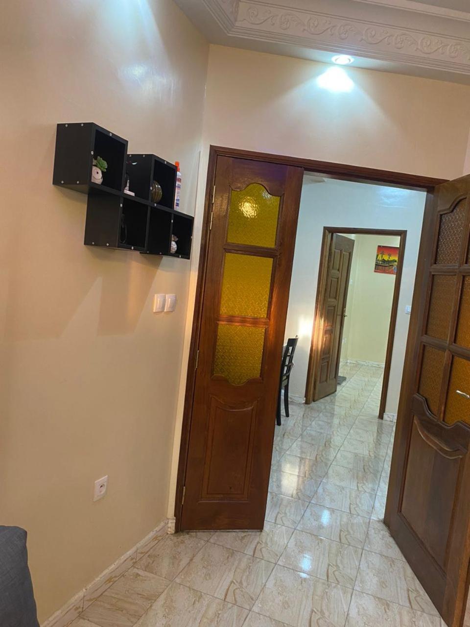Residence Adja Binta Kane Sour Dakar Buitenkant foto