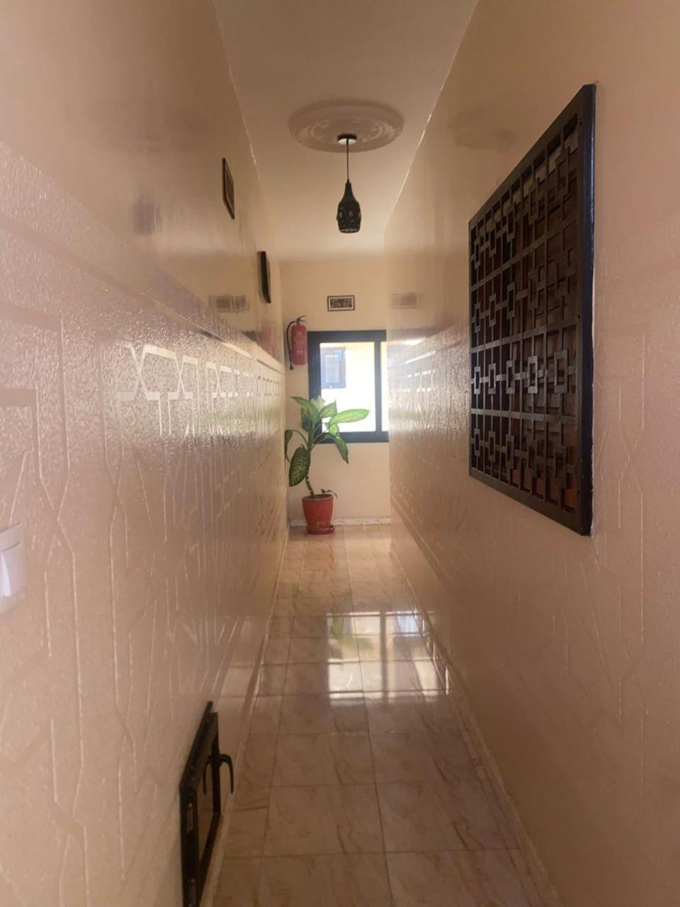 Residence Adja Binta Kane Sour Dakar Buitenkant foto