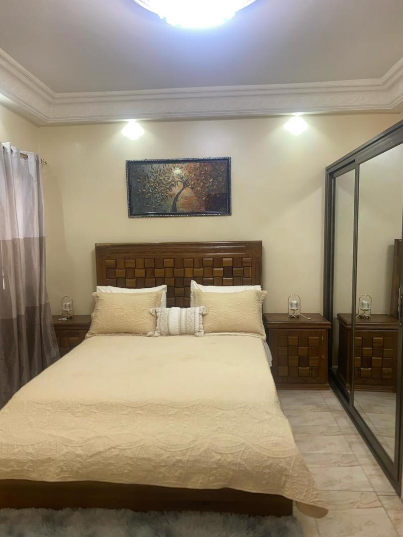 Residence Adja Binta Kane Sour Dakar Buitenkant foto