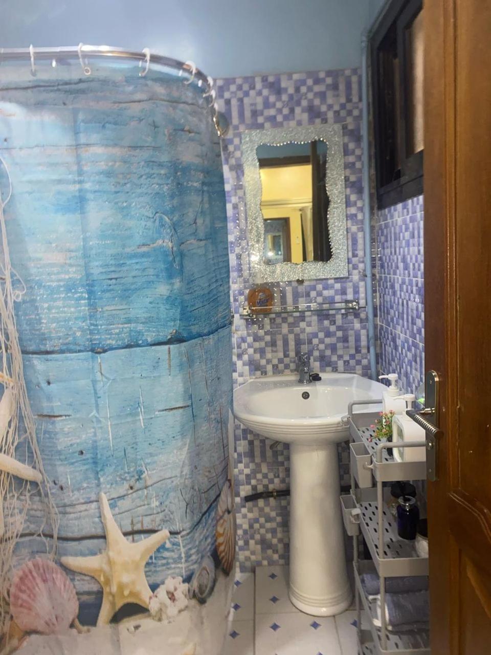 Residence Adja Binta Kane Sour Dakar Buitenkant foto